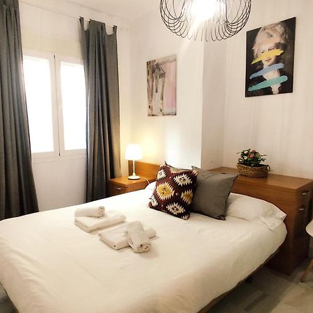 Apartamento San Luis. Plaza De Parking Gratis!!! เซบีญา ภายนอก รูปภาพ