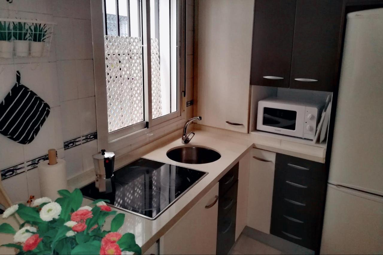 Apartamento San Luis. Plaza De Parking Gratis!!! เซบีญา ภายนอก รูปภาพ