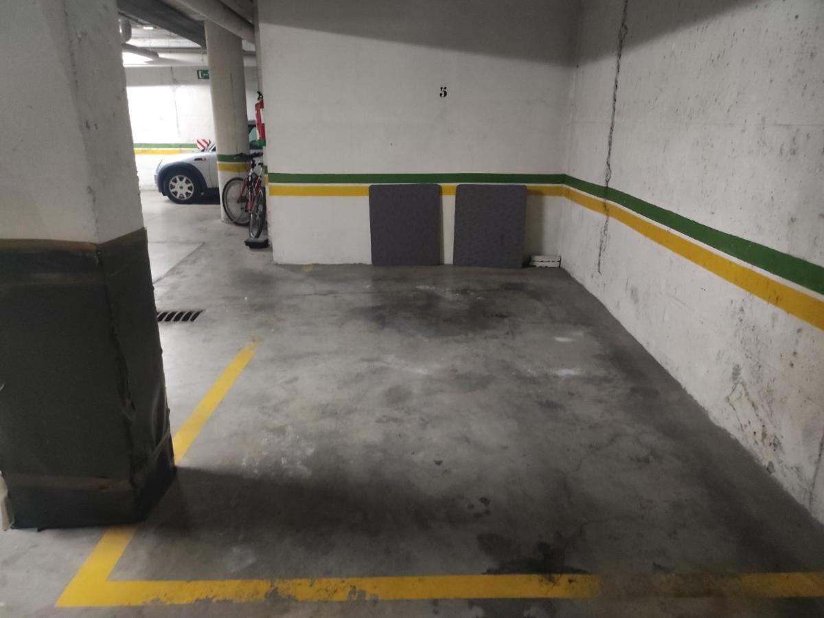 Apartamento San Luis. Plaza De Parking Gratis!!! เซบีญา ภายนอก รูปภาพ